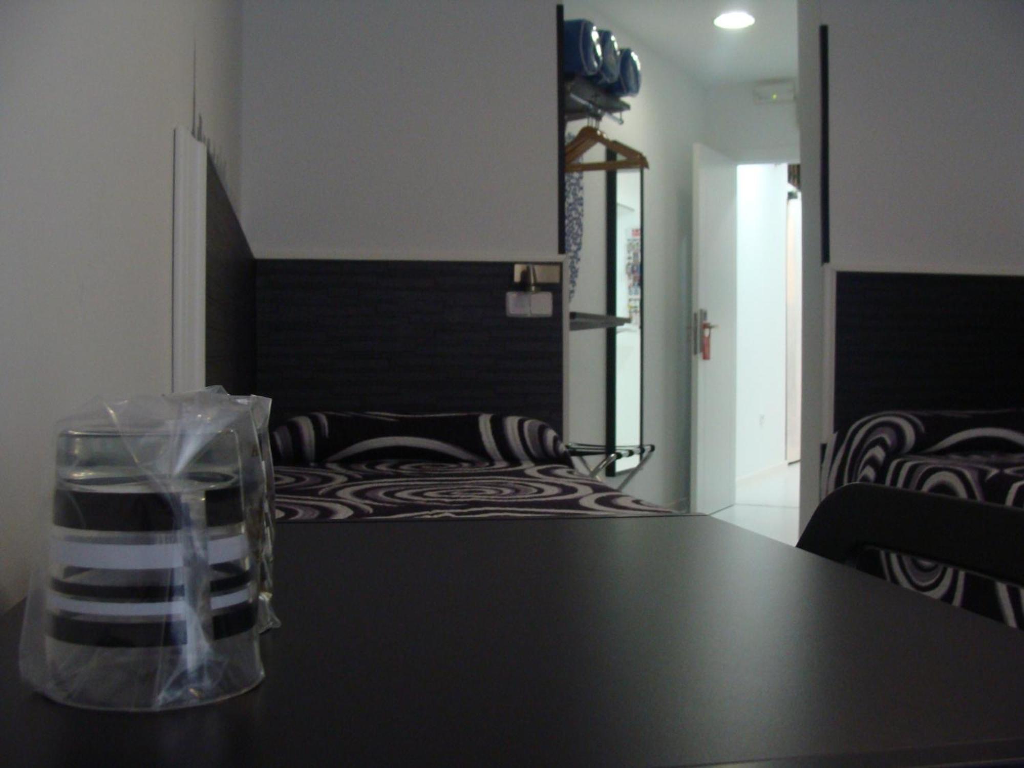 Hostal Jq Madrid 1 מראה חיצוני תמונה