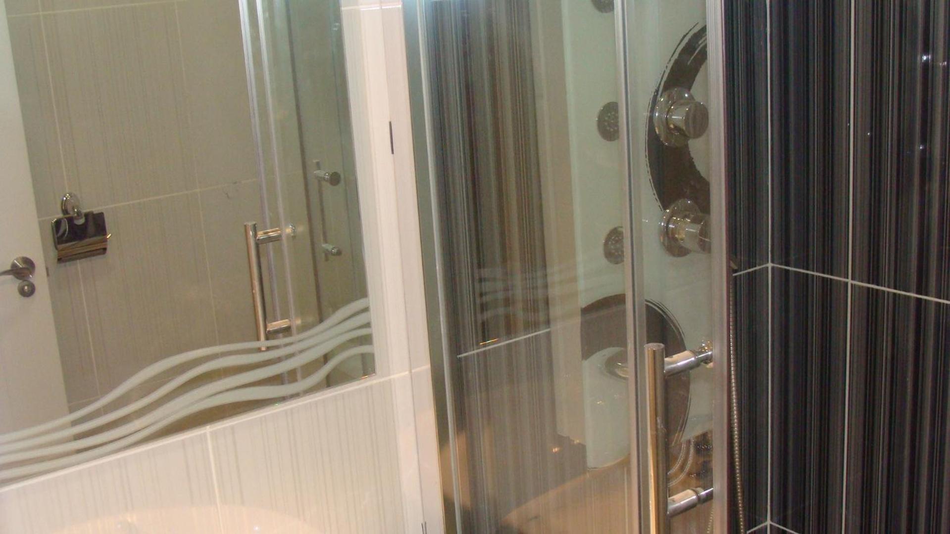 Hostal Jq Madrid 1 מראה חיצוני תמונה