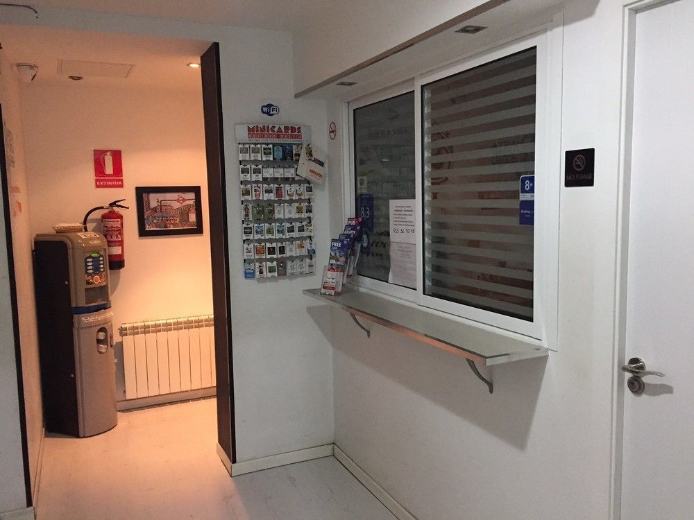 Hostal Jq Madrid 1 מראה חיצוני תמונה