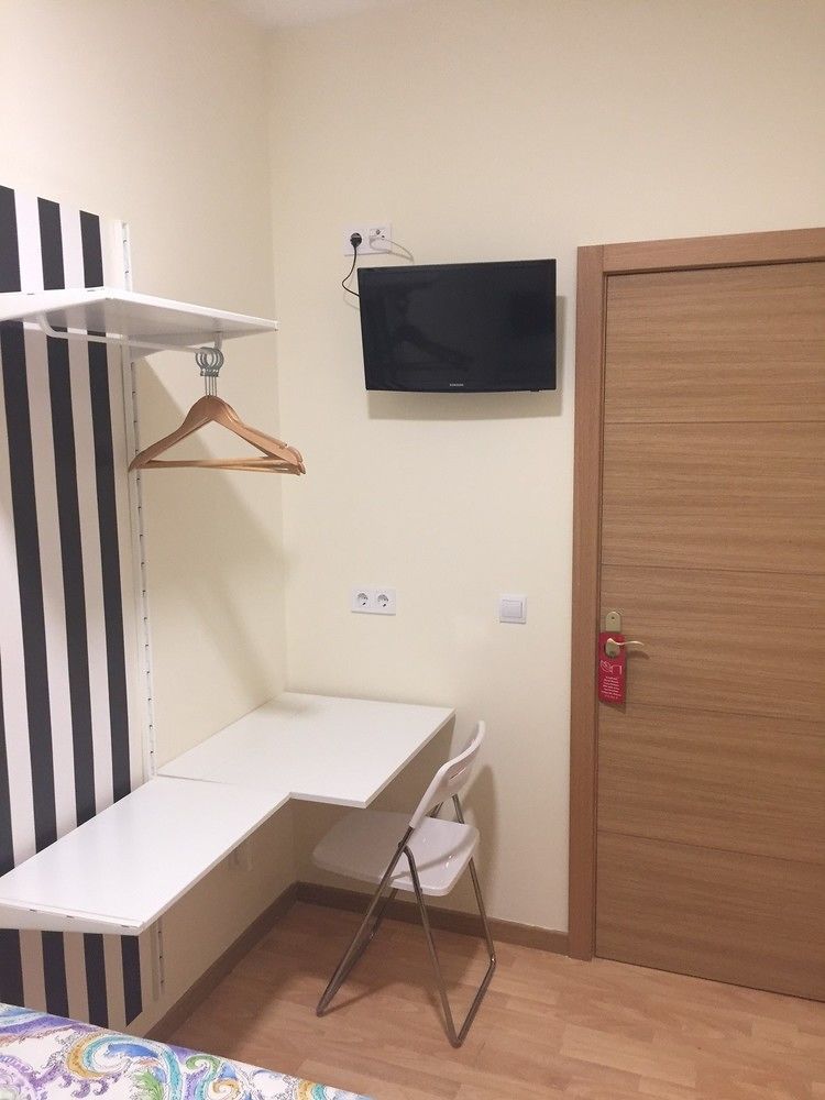 Hostal Jq Madrid 1 מראה חיצוני תמונה