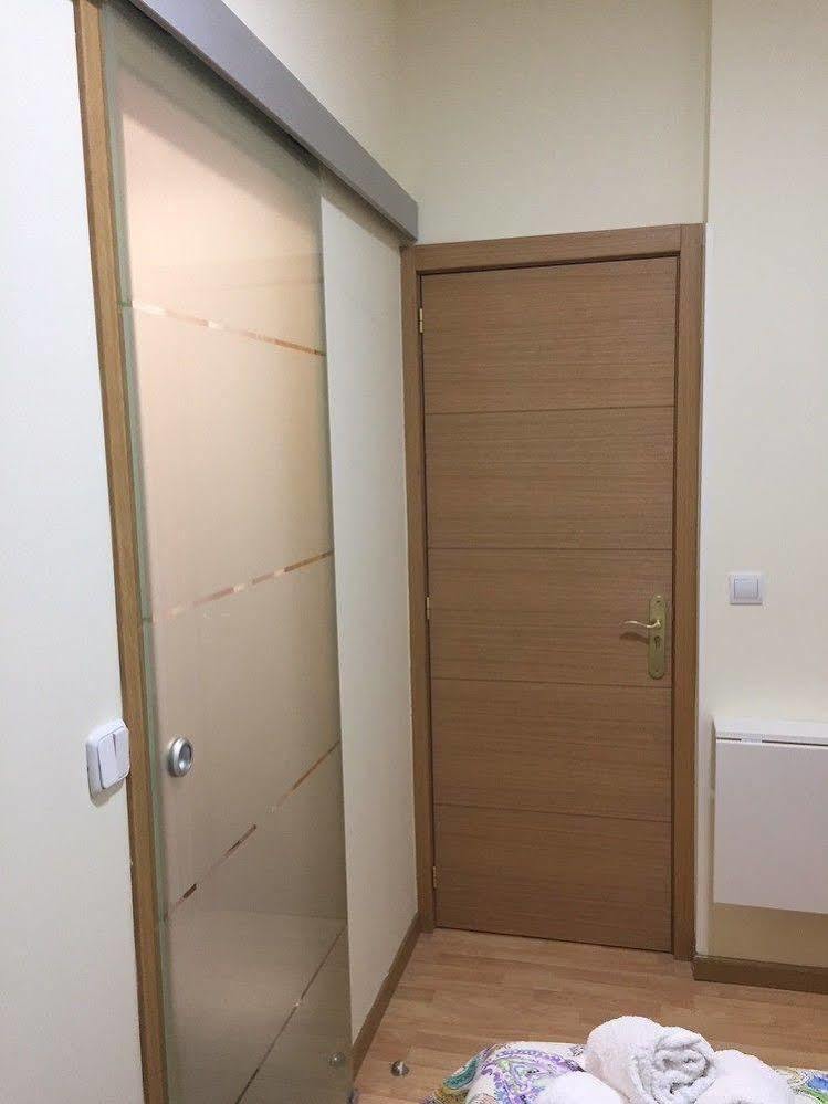 Hostal Jq Madrid 1 מראה חיצוני תמונה