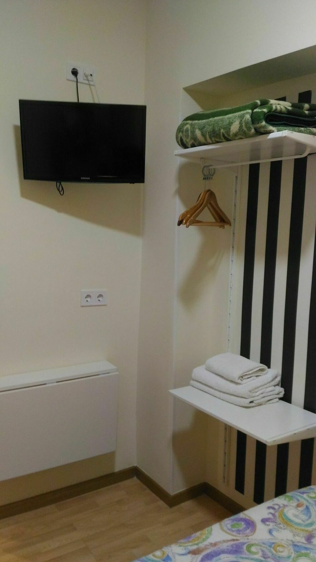 Hostal Jq Madrid 1 מראה חיצוני תמונה